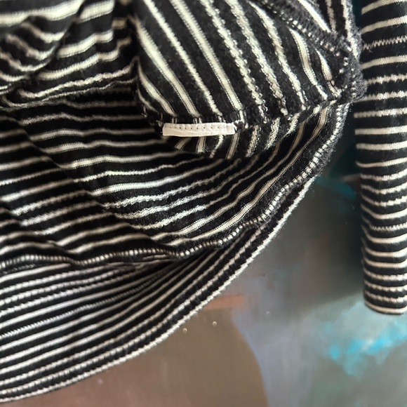 Lucky Brand Black and White Striped Top XS - Picture 5 of 14